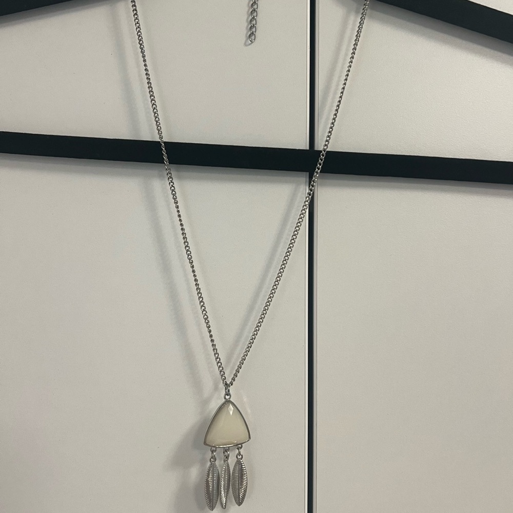 Necklace Silver and Off White Detail New without tags
